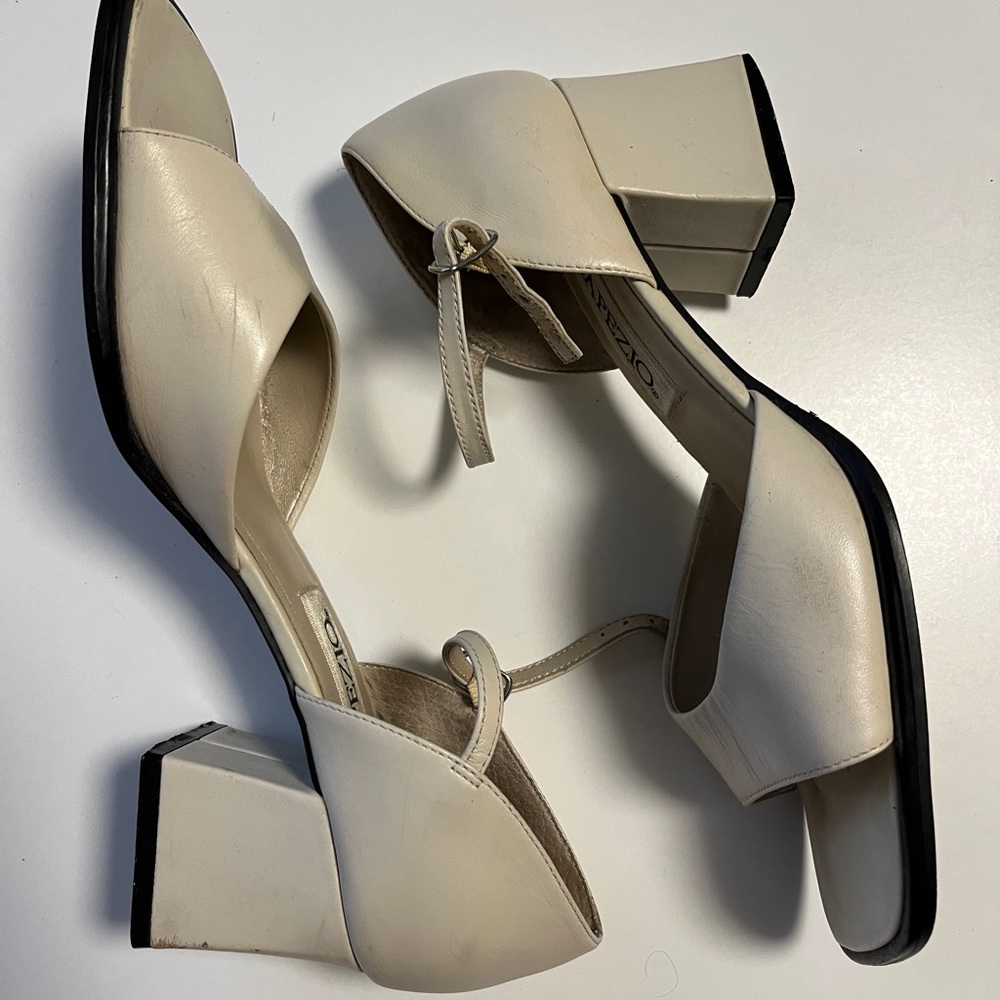 Capezio Cream Women's Heels - Picture 8 of 10